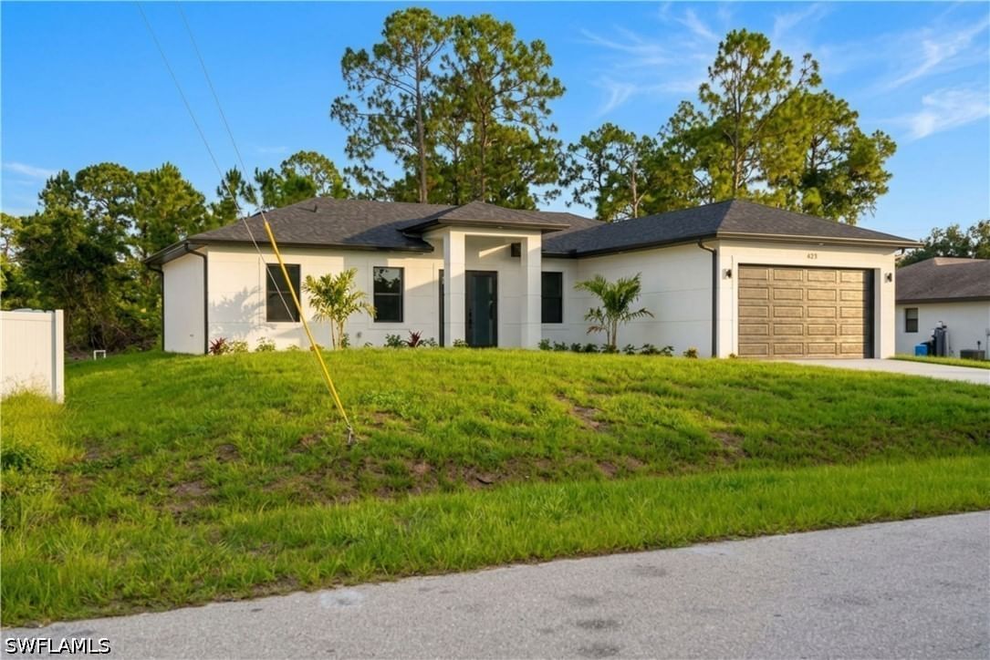 429 Gray Avenue S, Lehigh Acres, FL 33974 photo 3