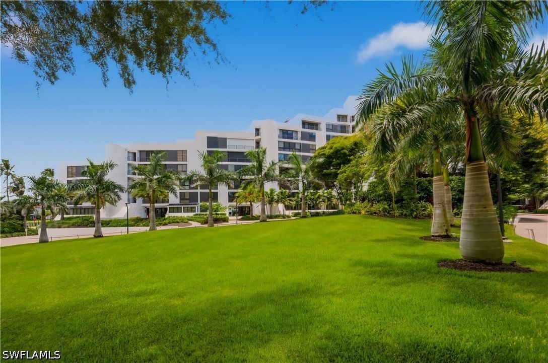 2316 Gulf Shore Boulevard N #411, Naples, FL 34103 photo 3
