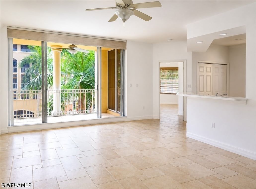 410 Bayfront Place #2308, Naples, FL 34102 photo 2
