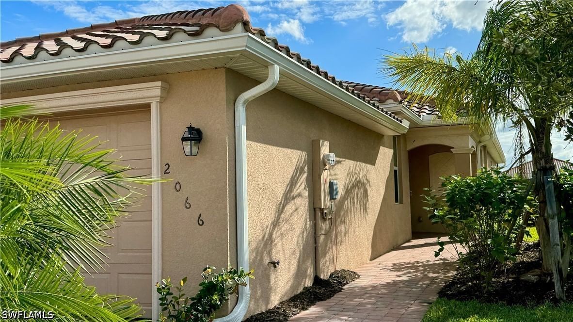 2066 Tamarron Lane, Naples, FL 34120 photo 4