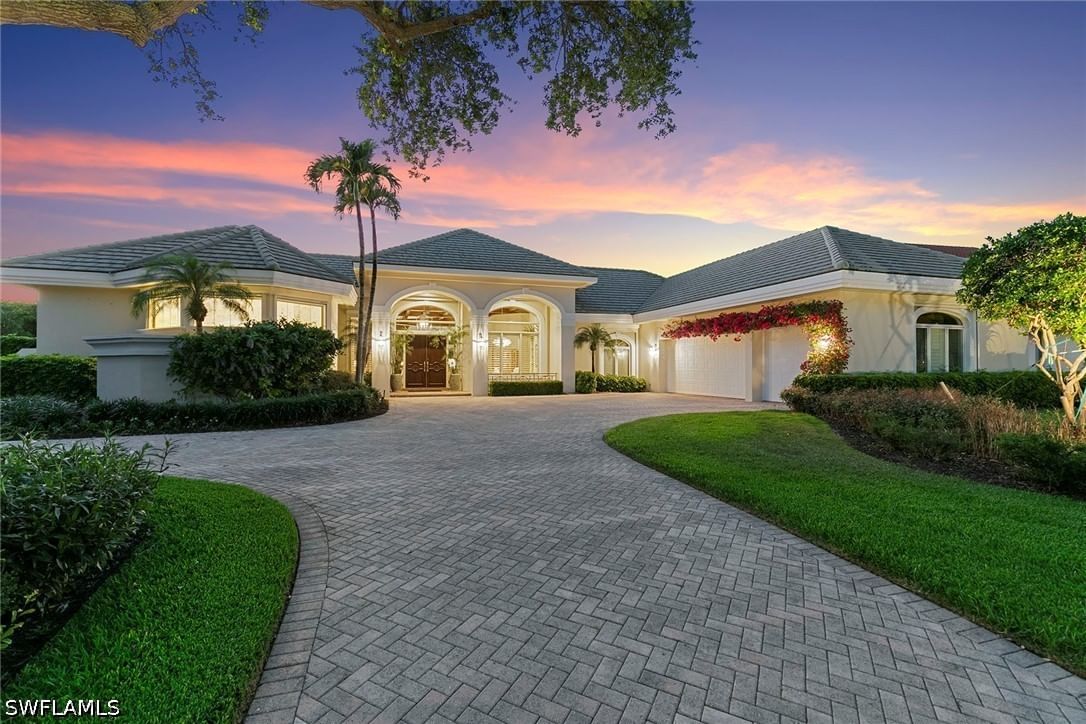 6991 Greentree Drive, Naples, FL 34108 photo 3