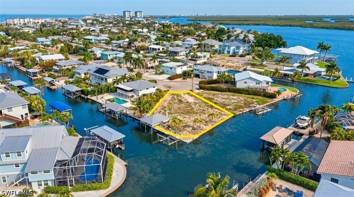 18 Avenida Carita, Fort Myers Beach, FL 33931 photo 5