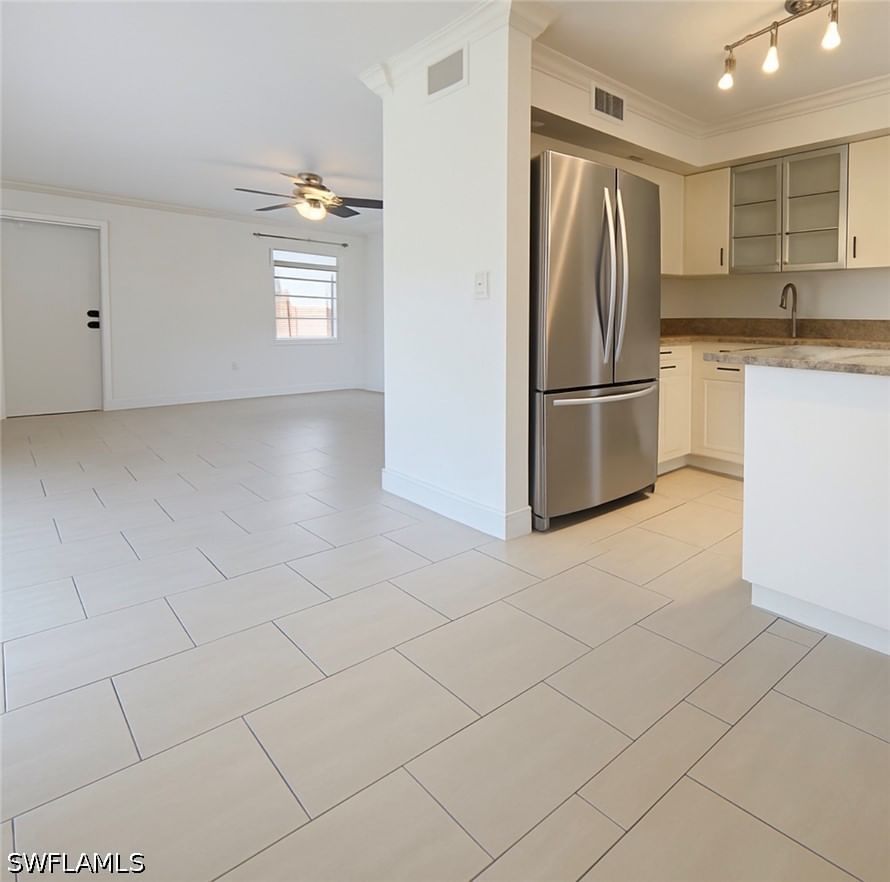 1400 Pompei Lane #77, Naples, FL 34103 photo 3