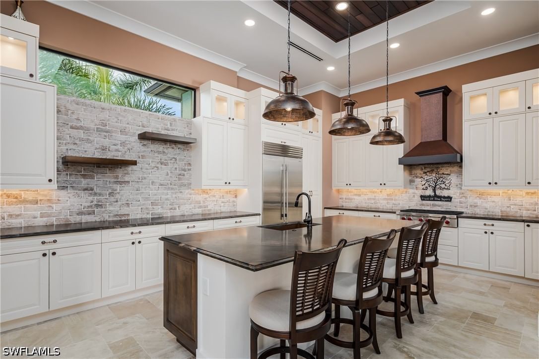 1517 Buccaneer Court, Marco Island, FL 34145 photo 5