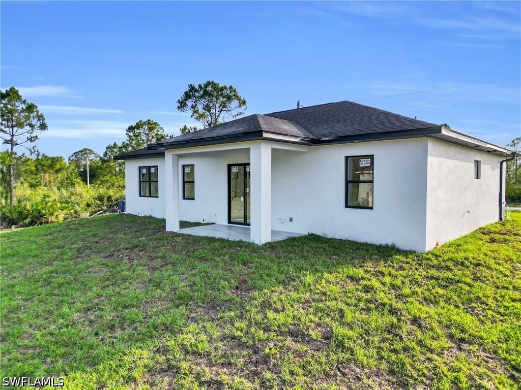 102 W 14th Street, Lehigh Acres, FL 33972 photo 2