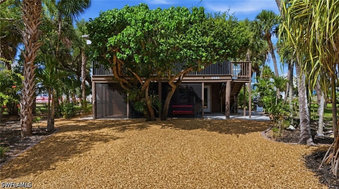 5370 / 5372 Palmetto Street, Fort Myers Beach, FL 33931 photo 2