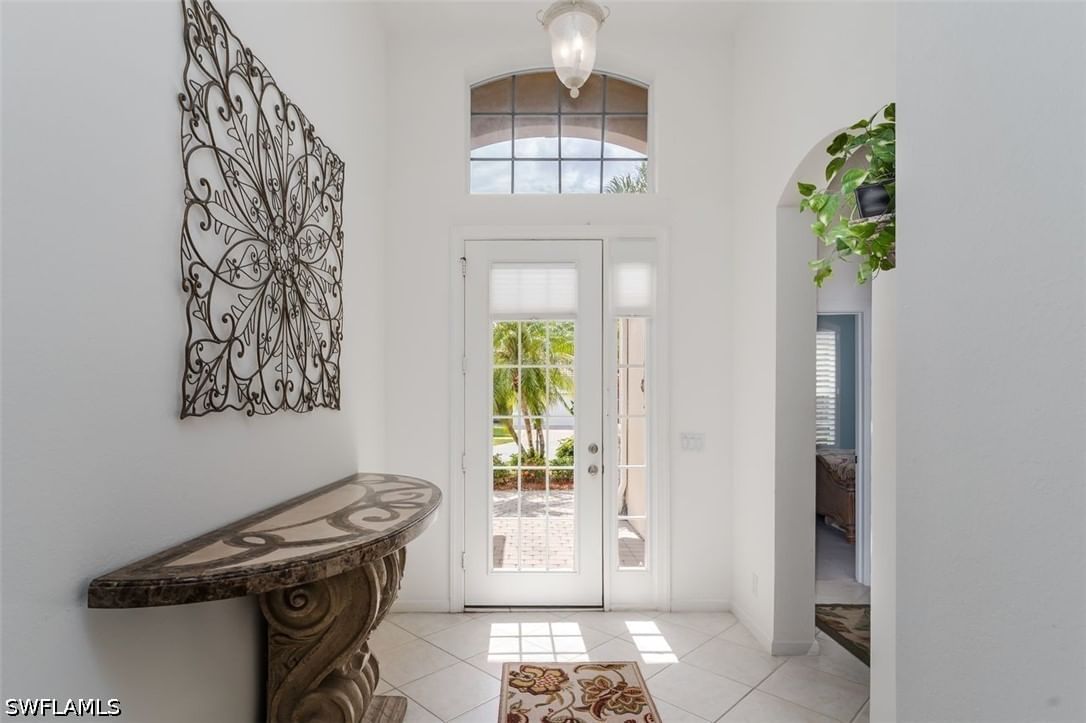 15821 Delaplata Lane, Naples, FL 34110 photo 5