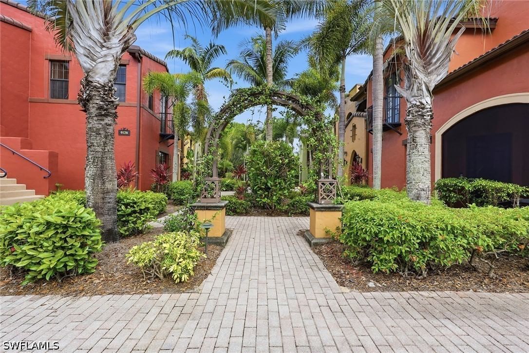 9126 Chula Vista Street #12303, Naples, FL 34113 photo 2