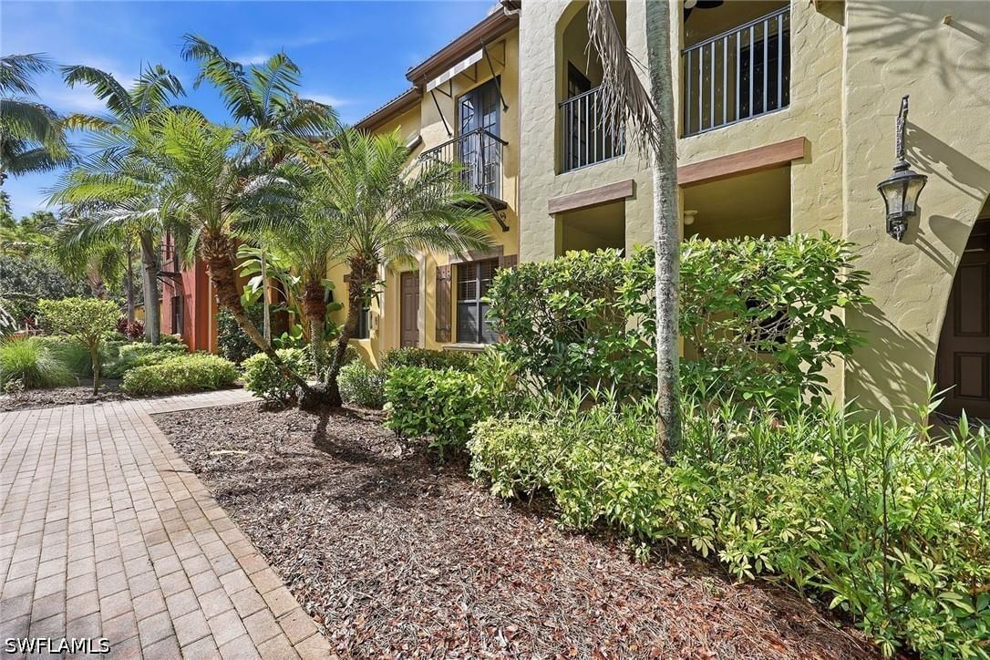 9126 Chula Vista Street #12303, Naples, FL 34113 photo 4