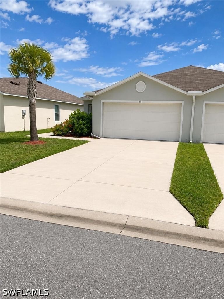 9114 Aegean Circle, Lehigh Acres, FL 33936 photo 3
