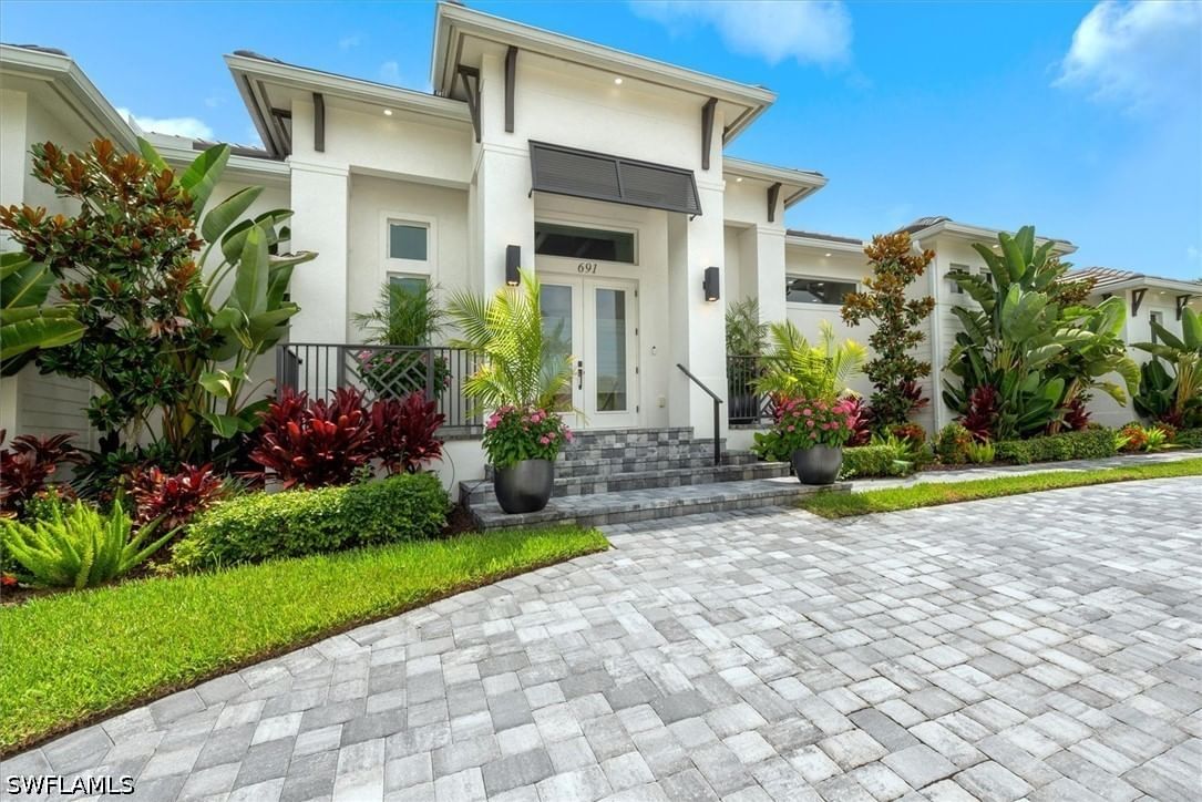 691 Partridge Court, Marco Island, FL 34145 photo 5