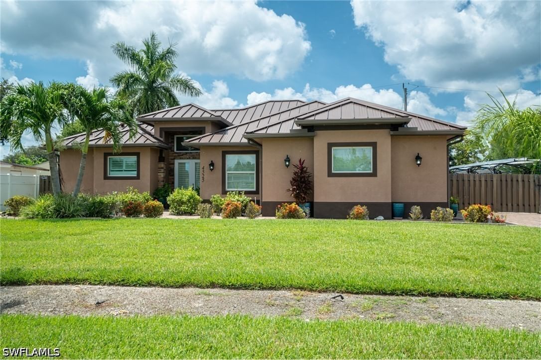 4525 29th Avenue SW, Naples, FL 34116 photo 2