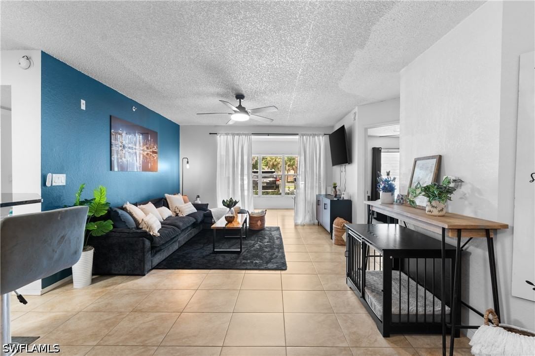 8225 Ibis Club Drive #204, Naples, FL 34104 photo 3