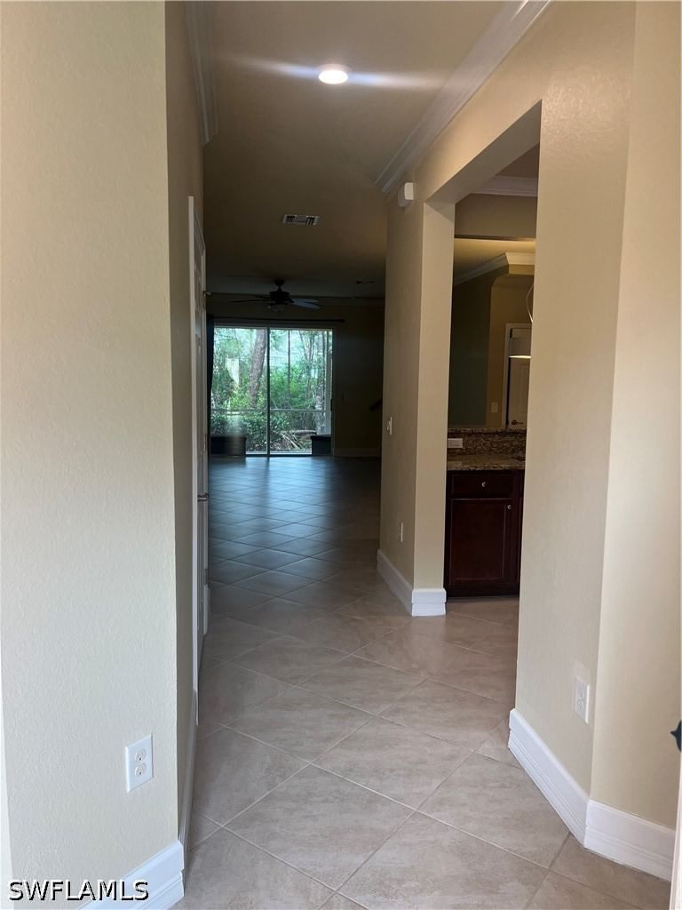 10300 Via Colomba Circle, Fort Myers, FL 33966 photo 4