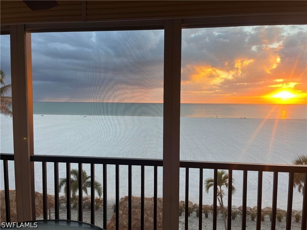 6400 Estero Boulevard #403, Fort Myers Beach, FL 33931 photo 2