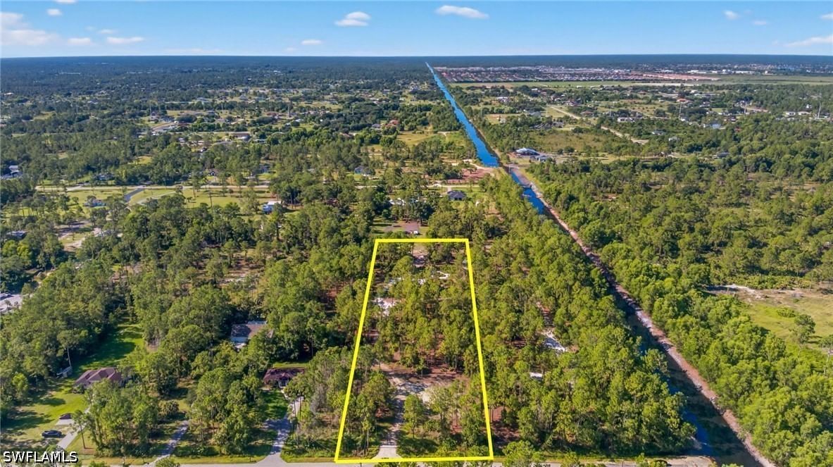 2344 52nd Avenue NE, Naples, FL 34120 photo 3