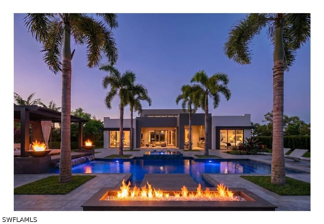 3029 Bailey Lane, Naples, FL 34105 photo 3