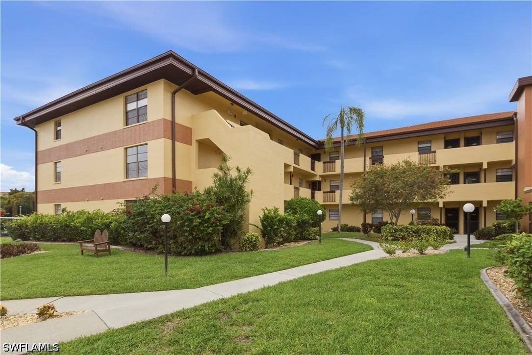 6136 Whiskey Creek Drive #521, Fort Myers, FL 33919