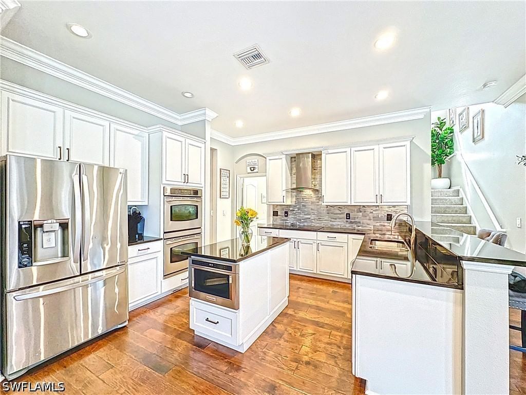 3032 Via Rialto Street, Fort Myers, FL 33905 photo 4