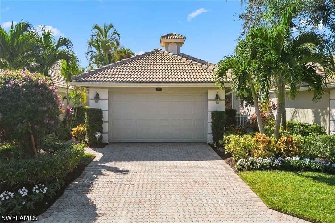3878 Cotton Green Path Drive, Naples, FL 34114 photo 2