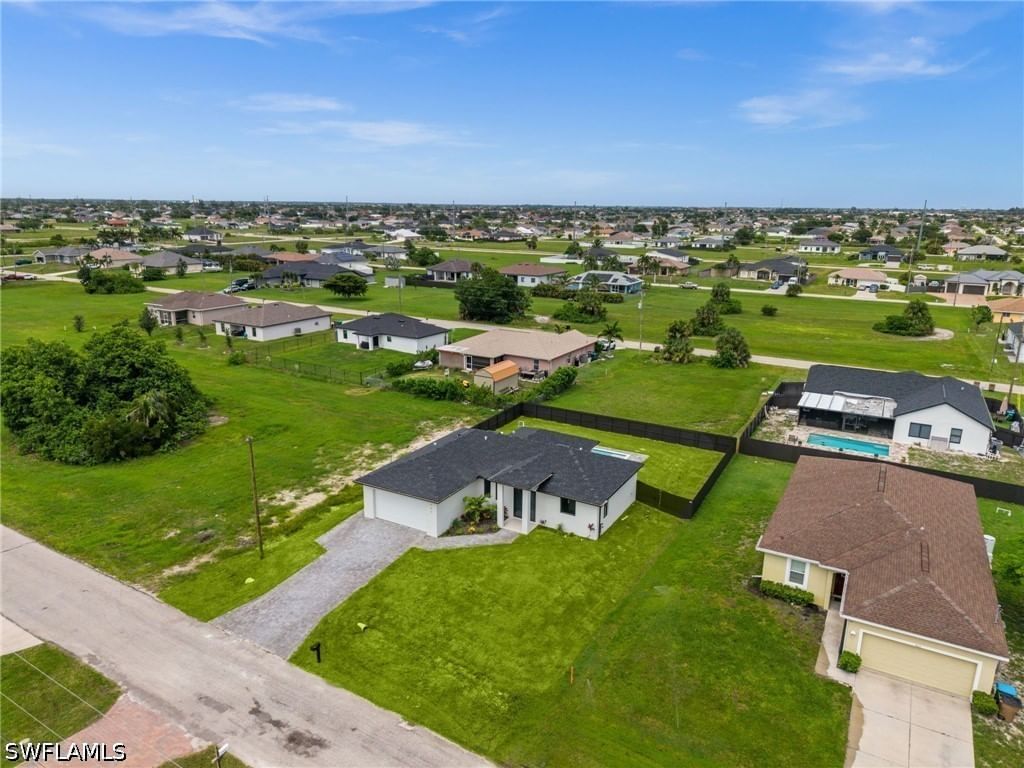 409 NW 25TH Place, Cape Coral, FL 33993 photo 5