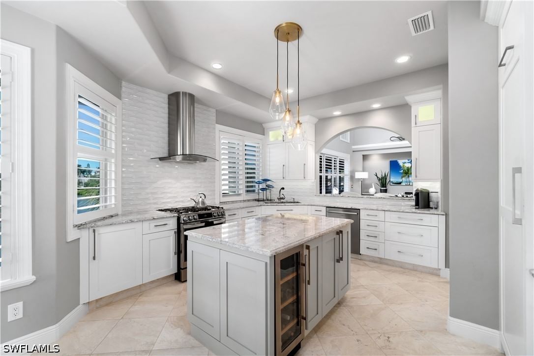 225 Bayfront Drive, Bonita Springs, FL 34134 photo 5
