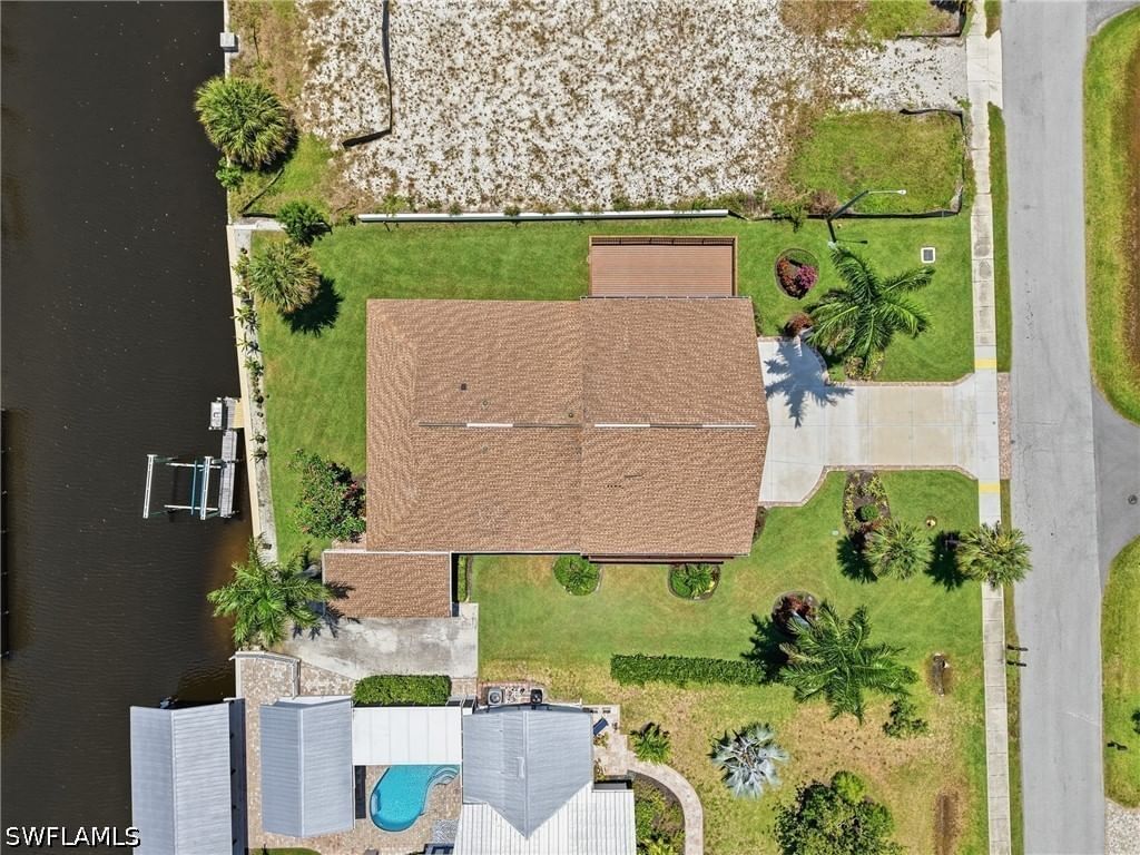 4837 Tarpon Avenue, Bonita Springs, FL 34134 photo 2
