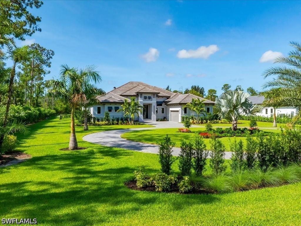 6446 Daniels Road, Naples, FL 34109 photo 2