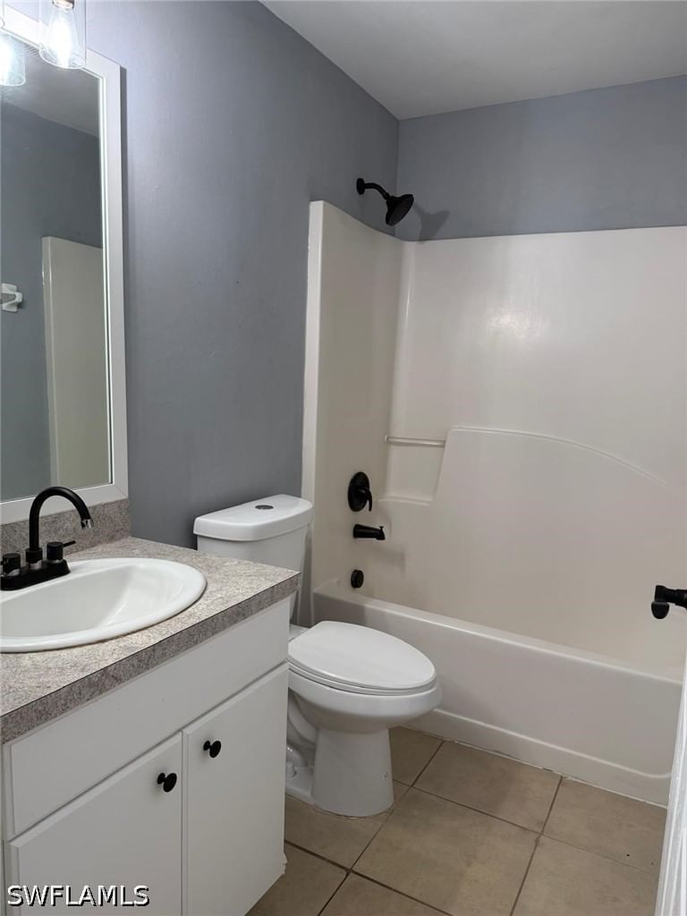 110 Gretchen Avenue S, Lehigh Acres, FL 33973 photo 5
