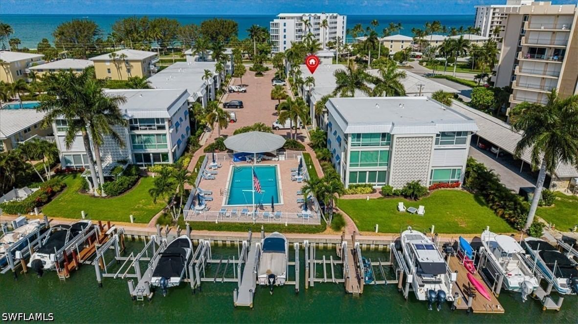 2100 Gulf Shore Boulevard N #111, Naples, FL 34102 photo 2