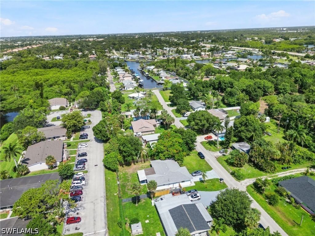 8071 Cleaves Road, North Fort Myers, FL 33903 photo 4