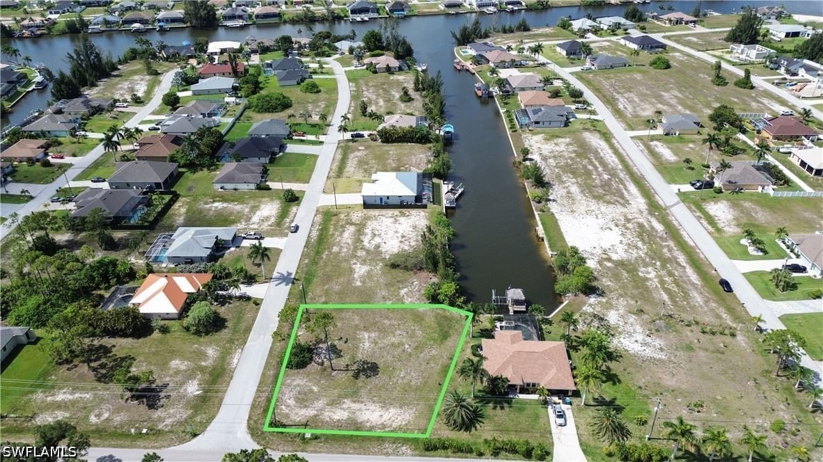 3400 Kismet Parkway W, Cape Coral, FL 33993 photo 2