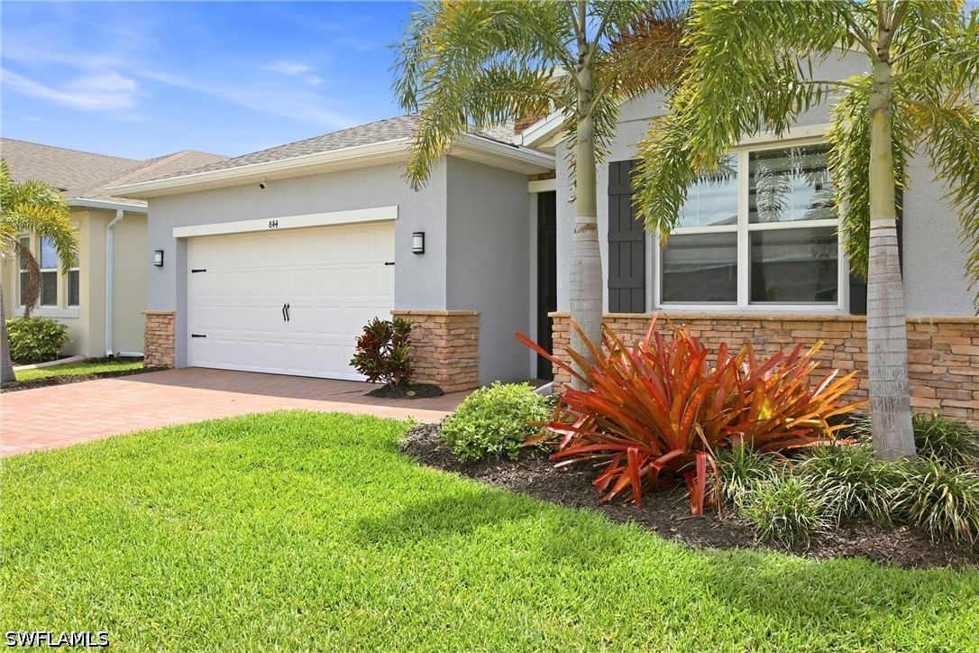 844 Heather Lake Avenue, Cape Coral, FL 33993 photo 3