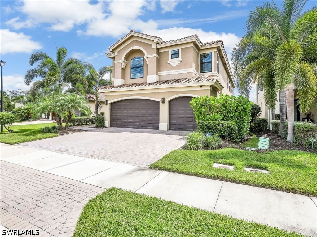 10008 Chesapeake Bay Drive, Fort Myers, FL 33913 photo 3