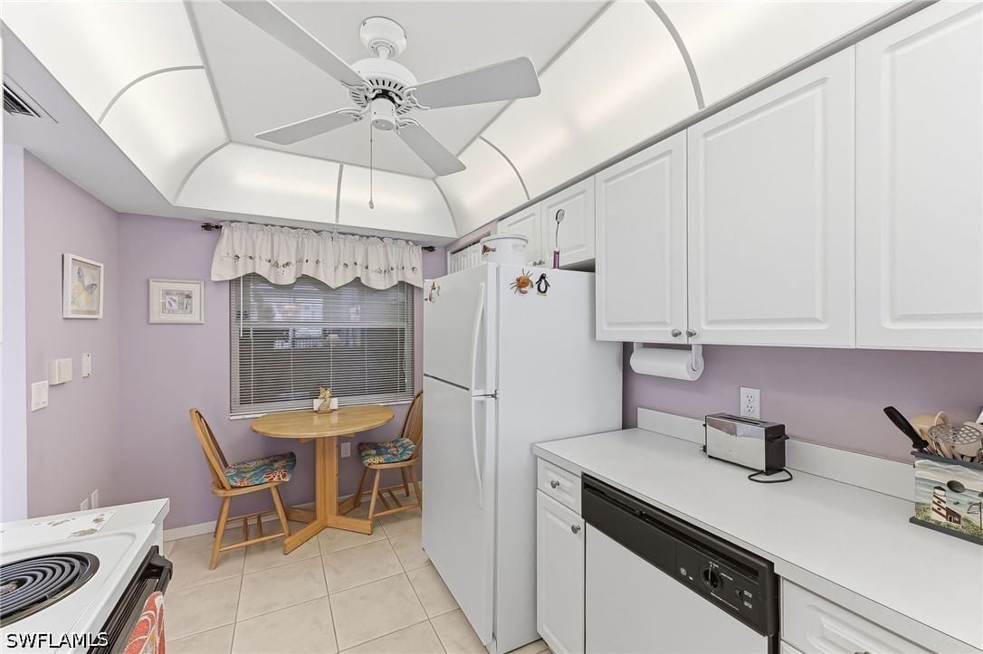 4421 Bay Beach Lane #623, Fort Myers Beach, FL 33931 photo 4