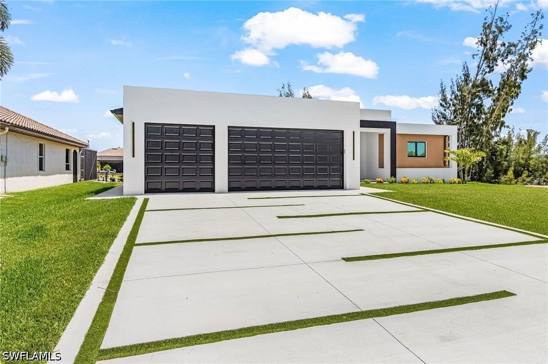 2303 NW 35th Avenue, Cape Coral, FL 33993 photo 2