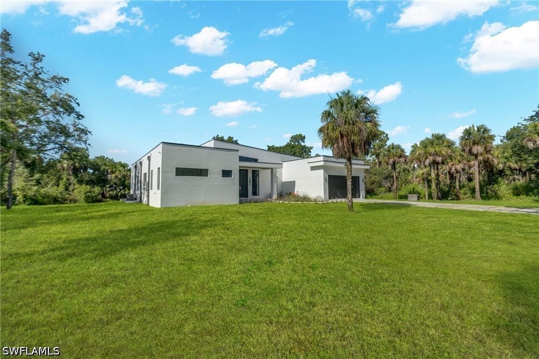 4070 24th Avenue SE, Naples, FL 34117 photo 2