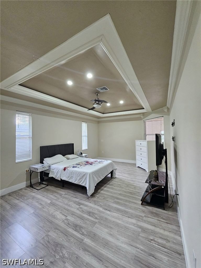 41 33rd Avenue NE, Naples, FL 34120 photo 4