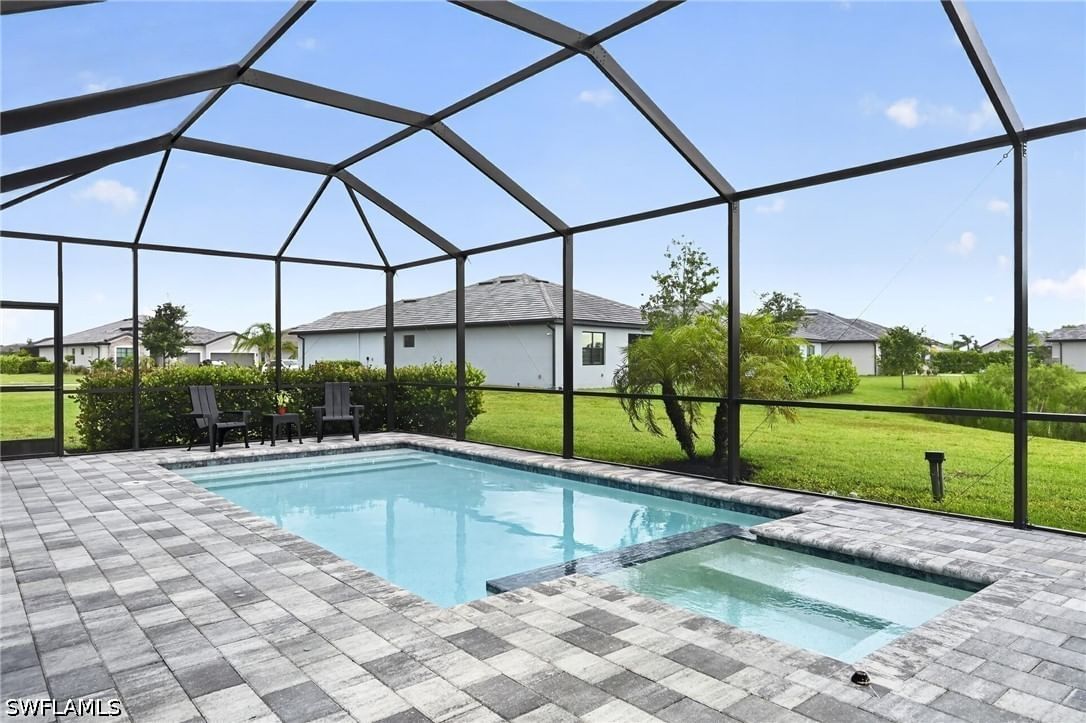 1385 Birdie Drive, Naples, FL 34120 photo 2