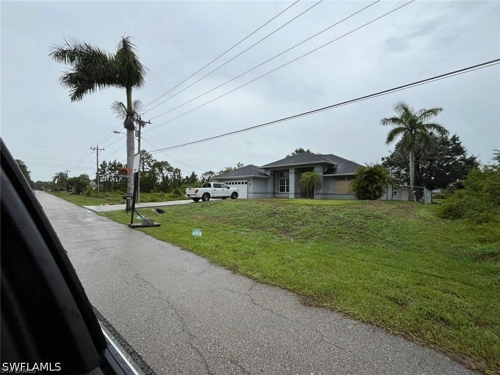 731 Bently Street E, Lehigh Acres, FL 33974 photo 2