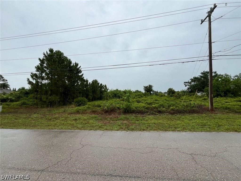 731 Bently Street E, Lehigh Acres, FL 33974 photo 4