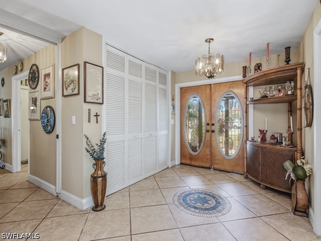 197 Gulfport Court, Marco Island, FL 34145 photo 5