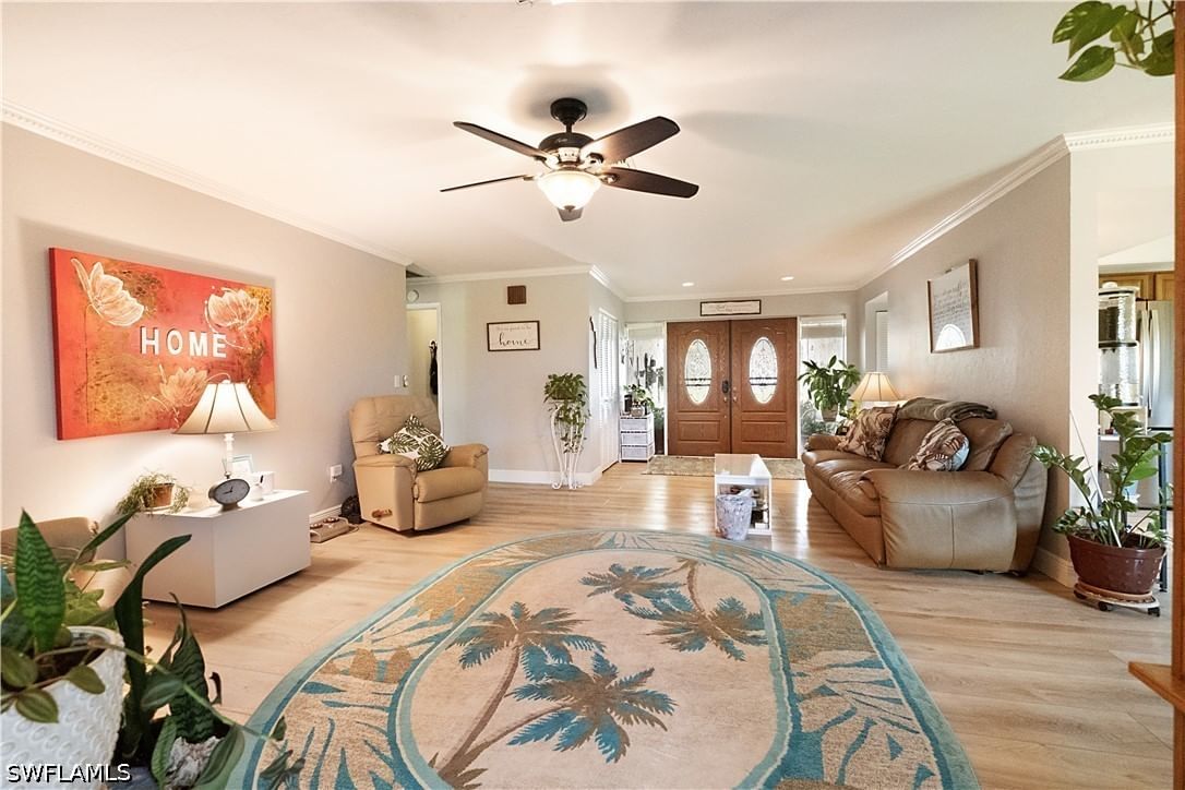 104 Brittany Court, Naples, FL 34112 photo 5