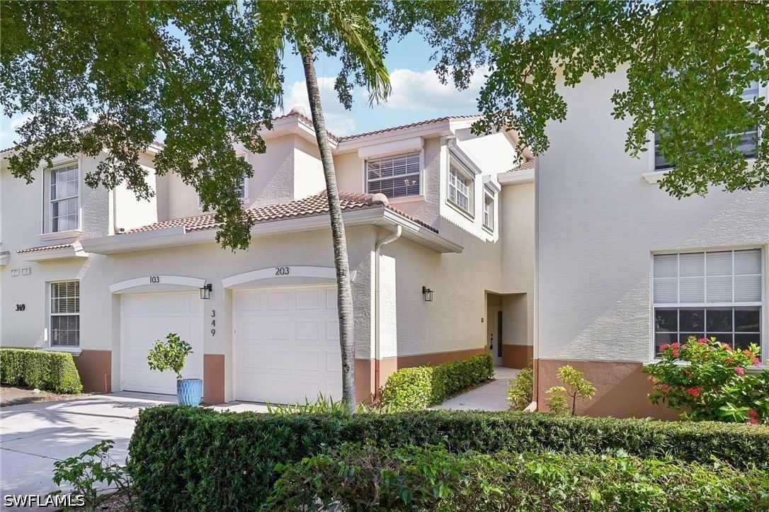 349 Dover Place #203, Naples, FL 34104 photo 3