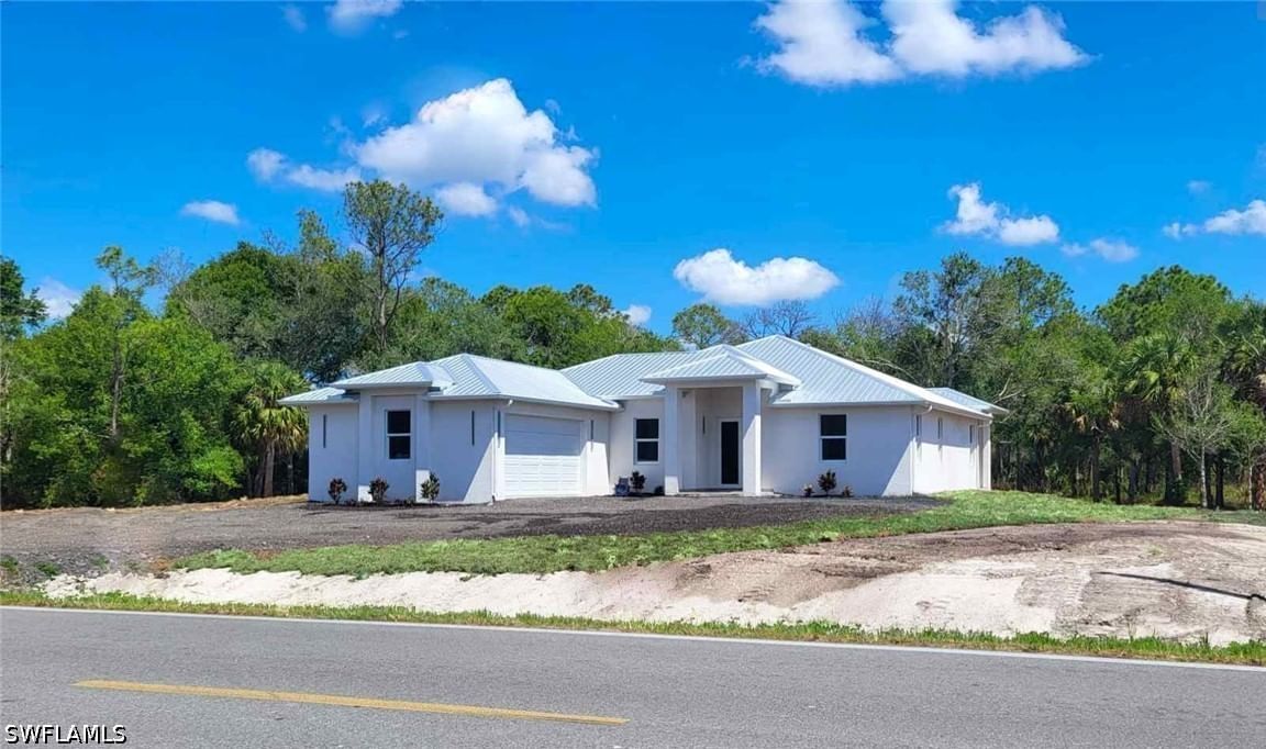 133 Hunting Club Avenue, Clewiston, FL 33440 photo 2
