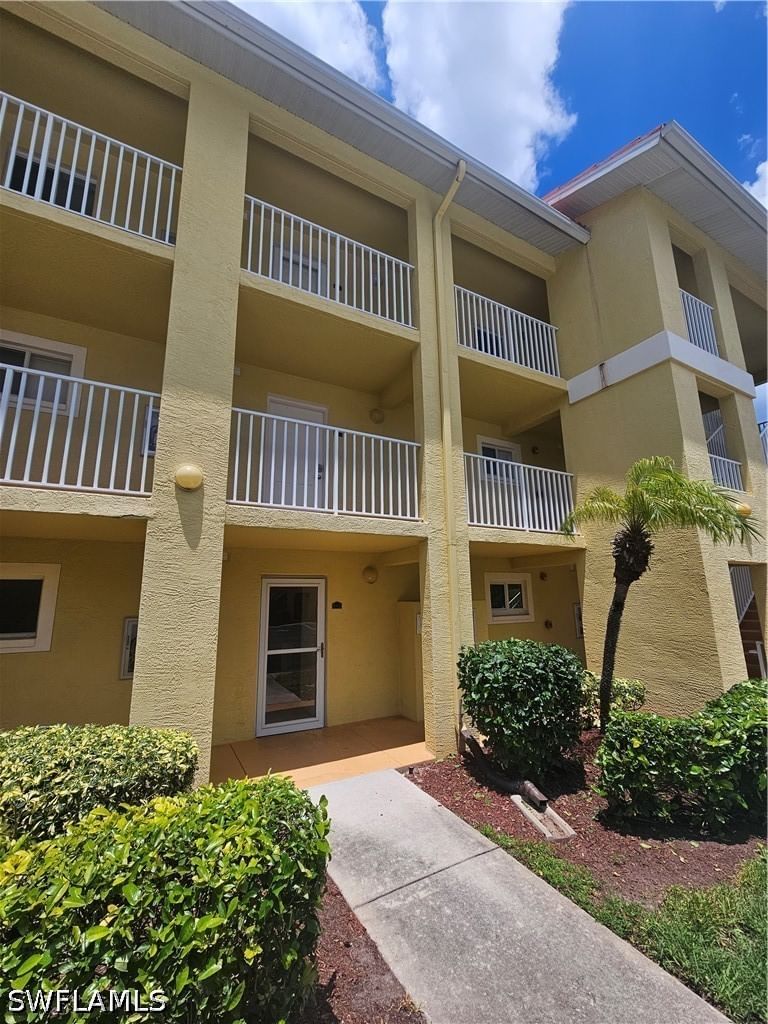 8284 Key Royal Circle #1312, Naples, FL 34119 photo 3
