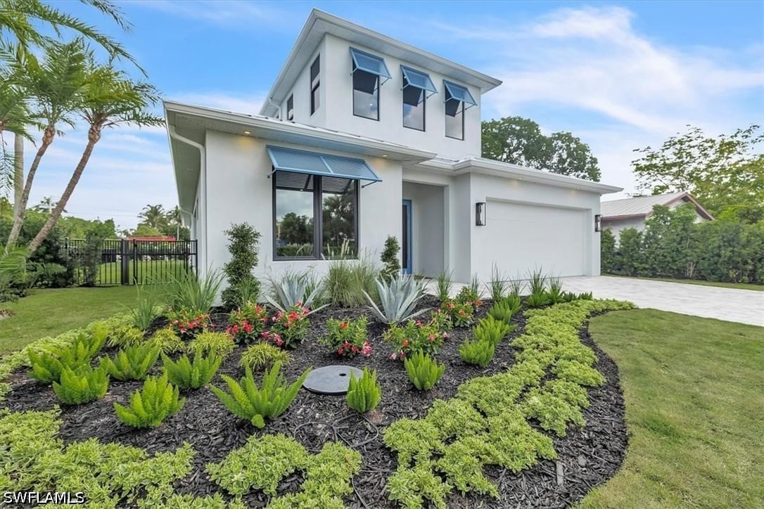 1009 29th Avenue N, Naples, FL 34103 photo 3
