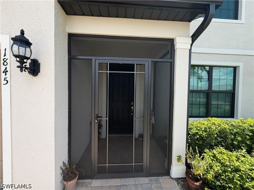 1845 Amador Court, Naples, FL 34120 photo 4