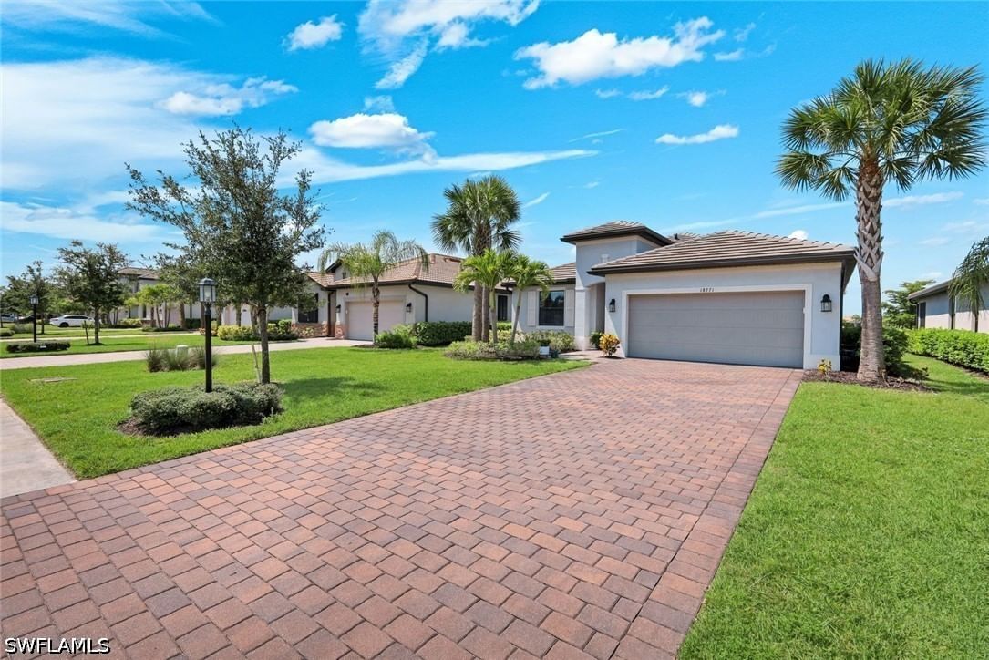 18271 Ridgeline Drive, Estero, FL 33928 photo 2