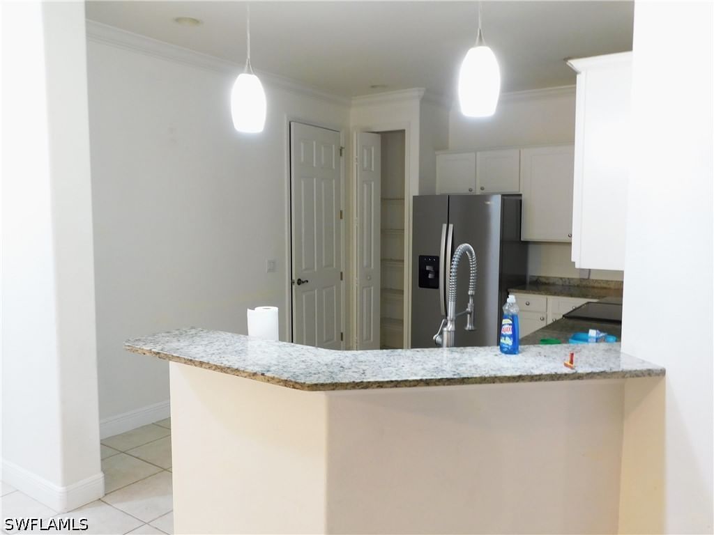 619 SE 7th Street, Cape Coral, FL 33990 photo 5